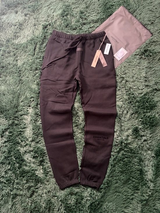 Essentials Other - Fear Of God Essentials Stretch Limo Cuffed SweatPants